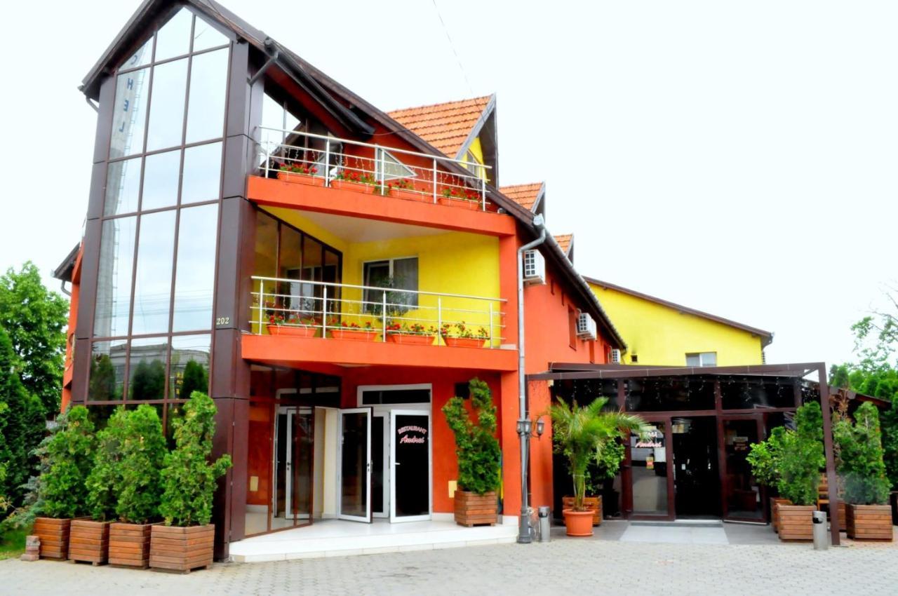 Hotel Andrei Cîmpia Turzii Εξωτερικό φωτογραφία