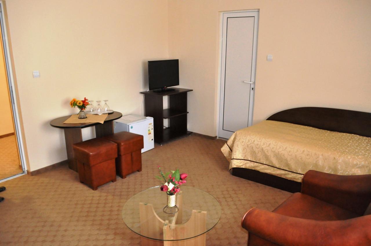 Hotel Andrei Cîmpia Turzii Εξωτερικό φωτογραφία