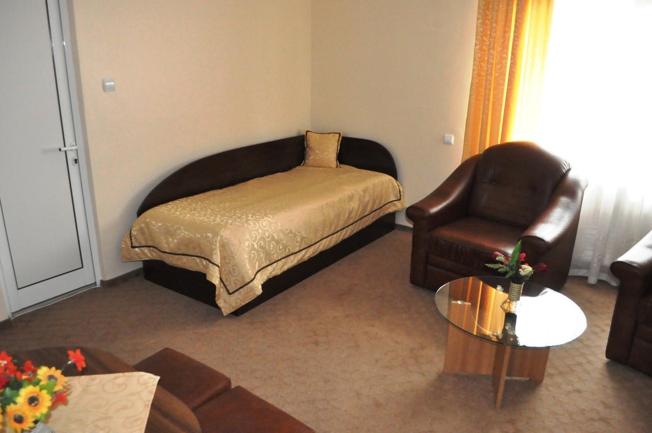 Hotel Andrei Cîmpia Turzii Εξωτερικό φωτογραφία